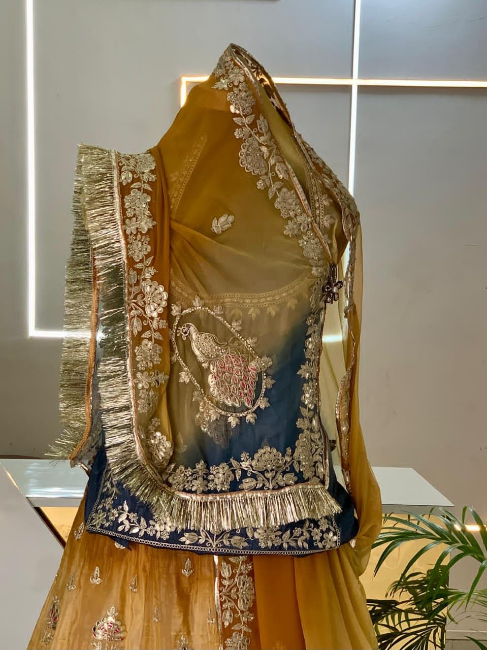 Raatrani Poshak