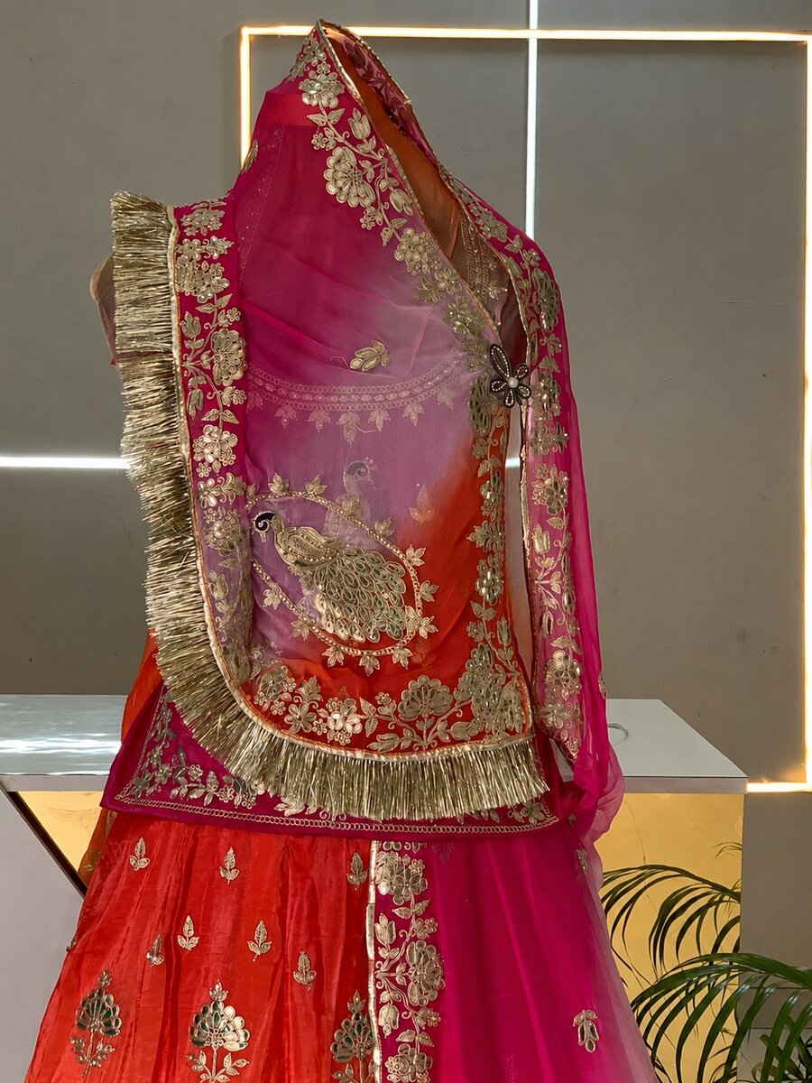 Raatrani Poshak