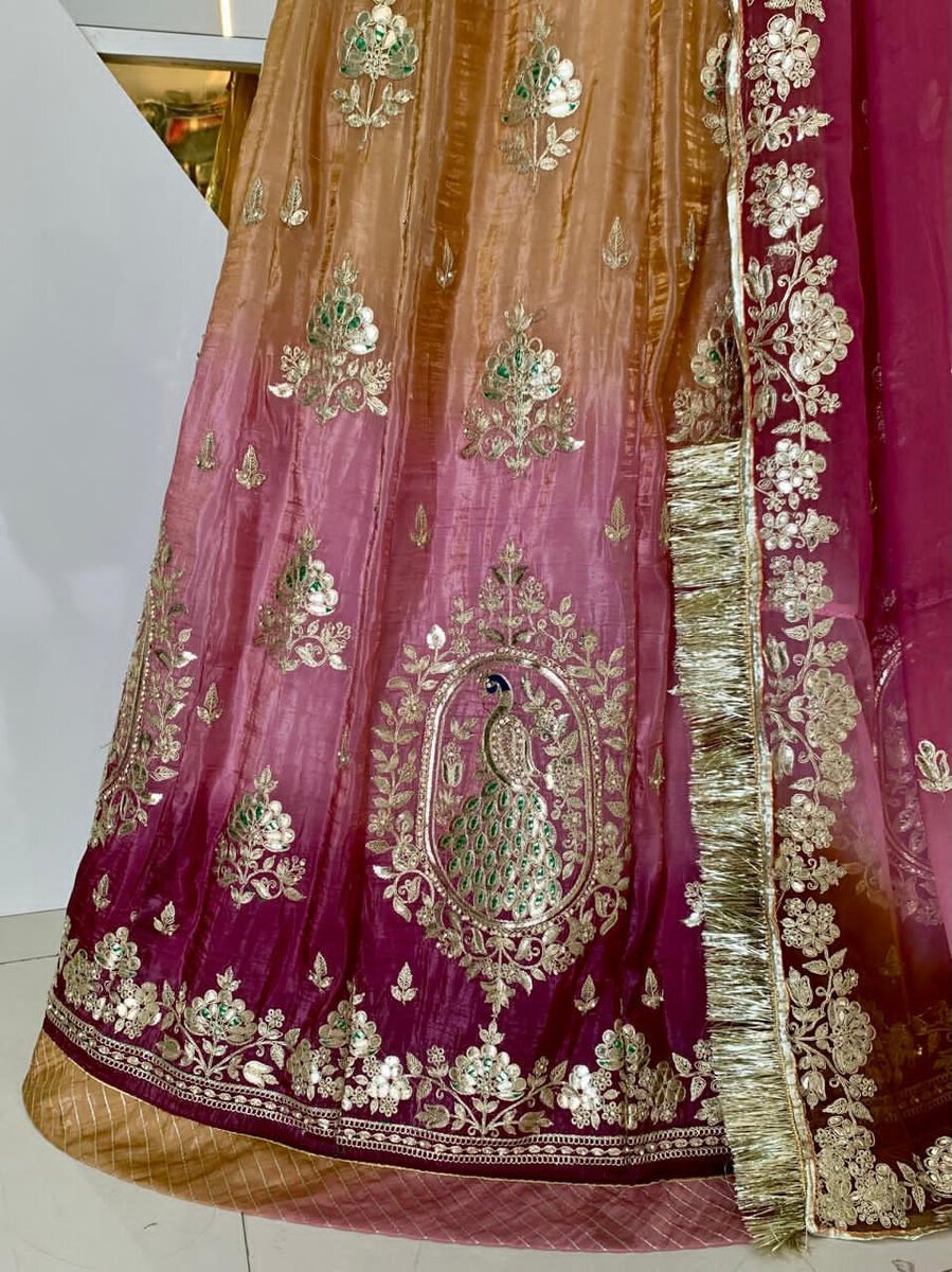 Raatrani Poshak