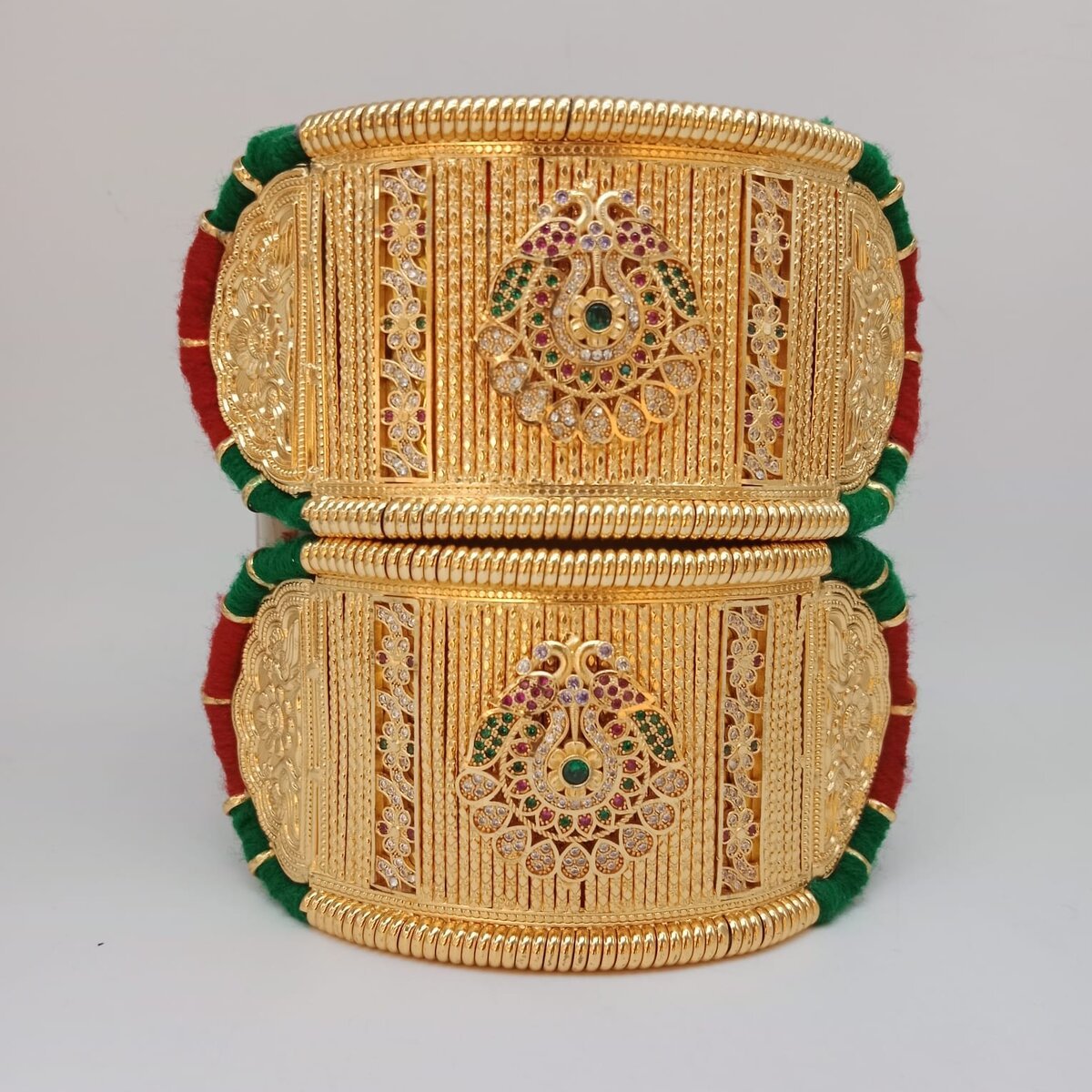 Gold Traditional High Quility Bajuband With Loom