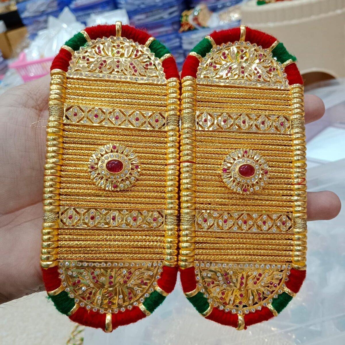 Gold AD Stone Brass High Quility Traditional Bajuband