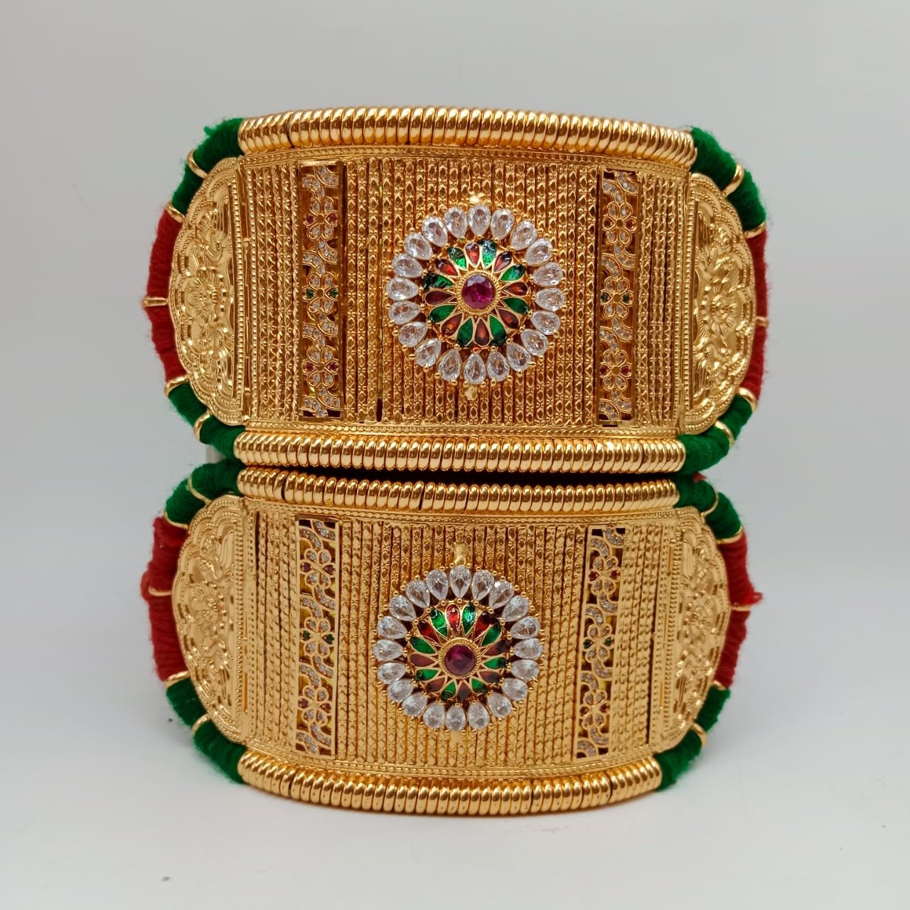 Gold Traditional High Quility Bajuband With Loom