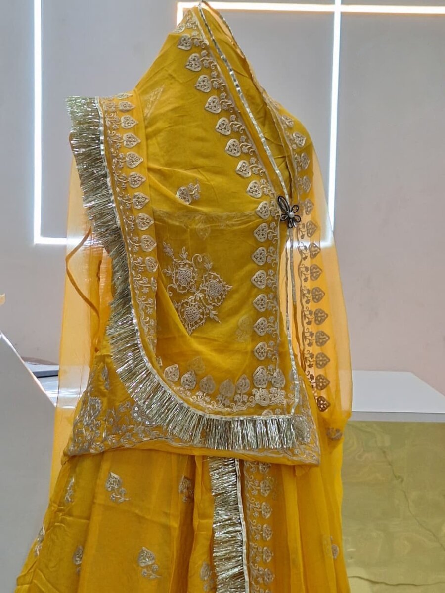 Gajanan Poshak
