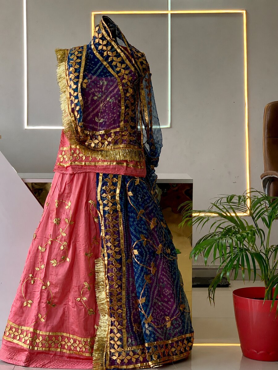 Mahi Poshak