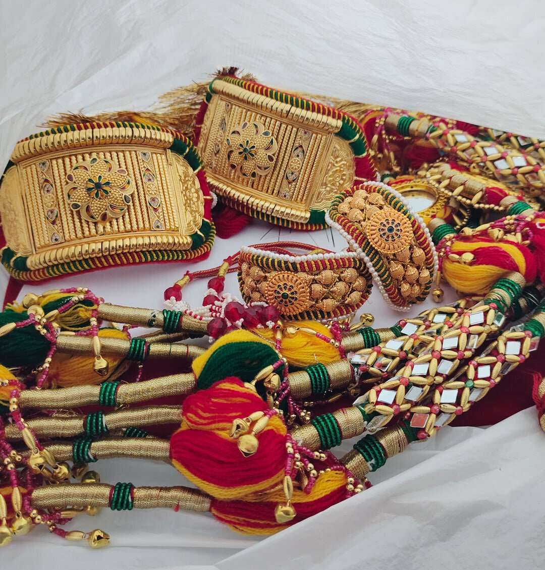Traditional High Quality Rajputi Bajuband and Pochi Combo Set With Loom