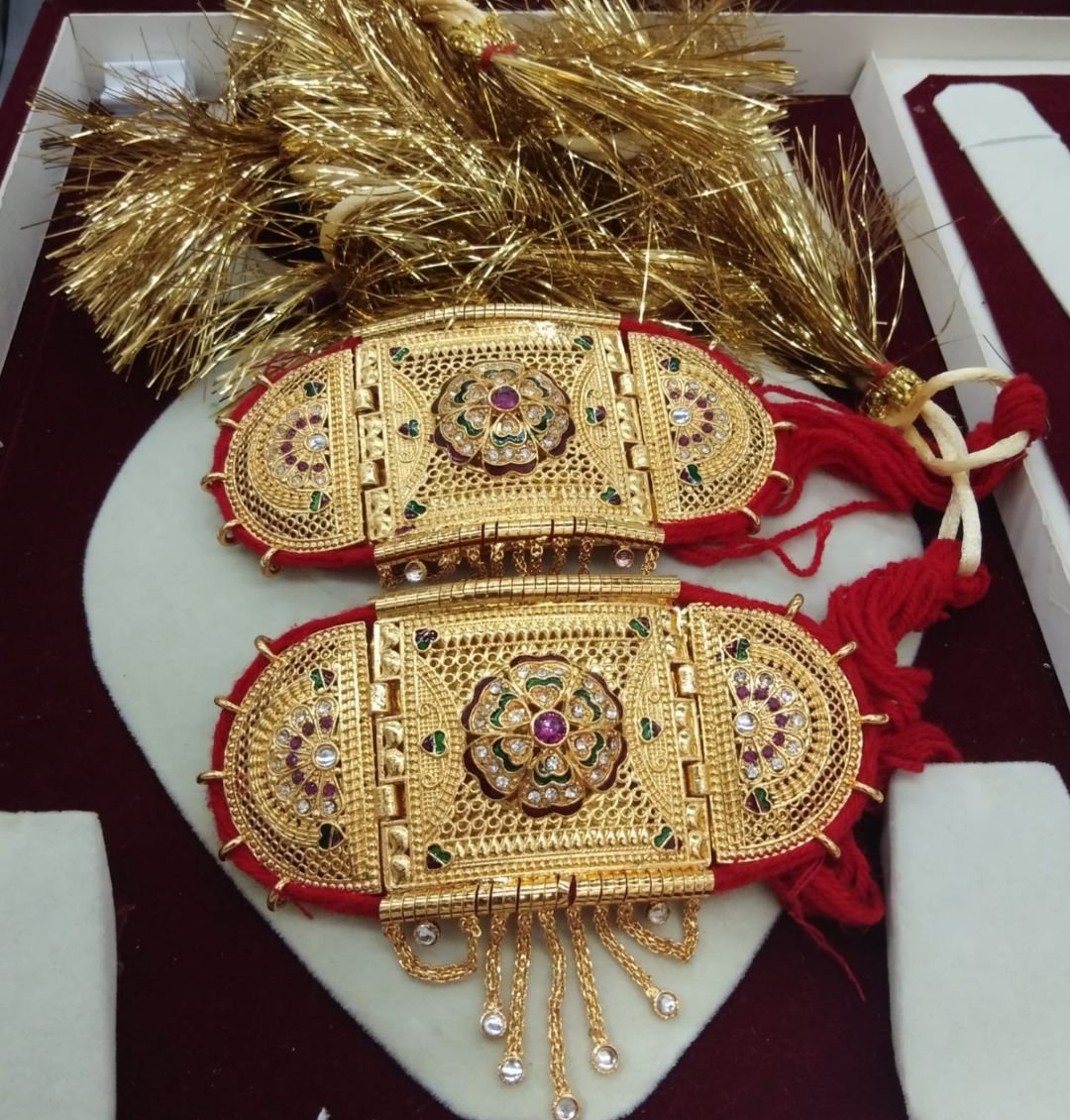 Antique Traditional Golden Bajuband With Loom