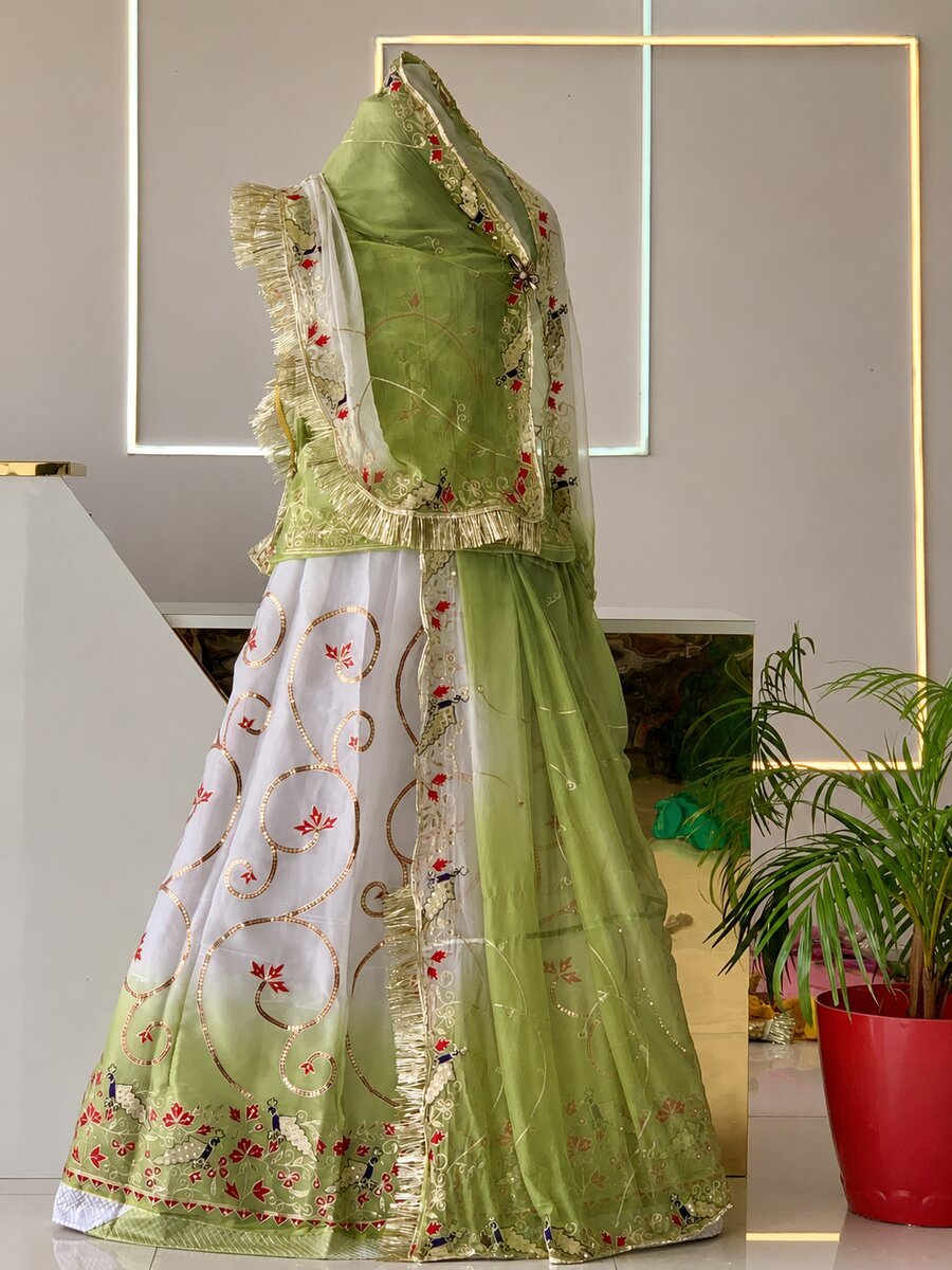 Gajban Poshak