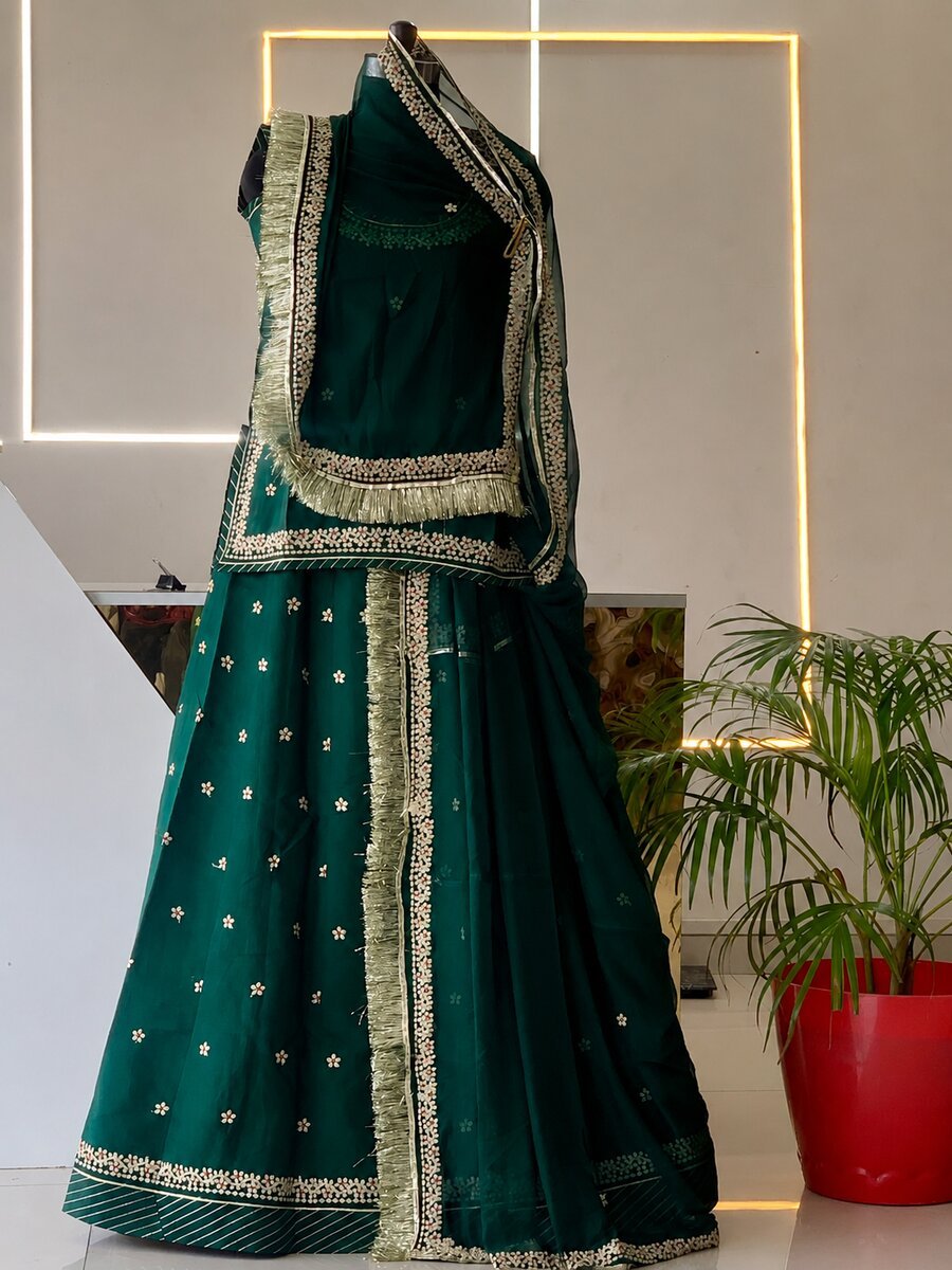 Tara Poshak